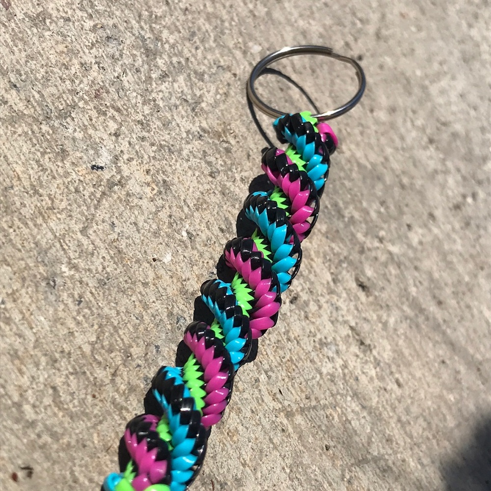 A five inch twisty lanyard😎